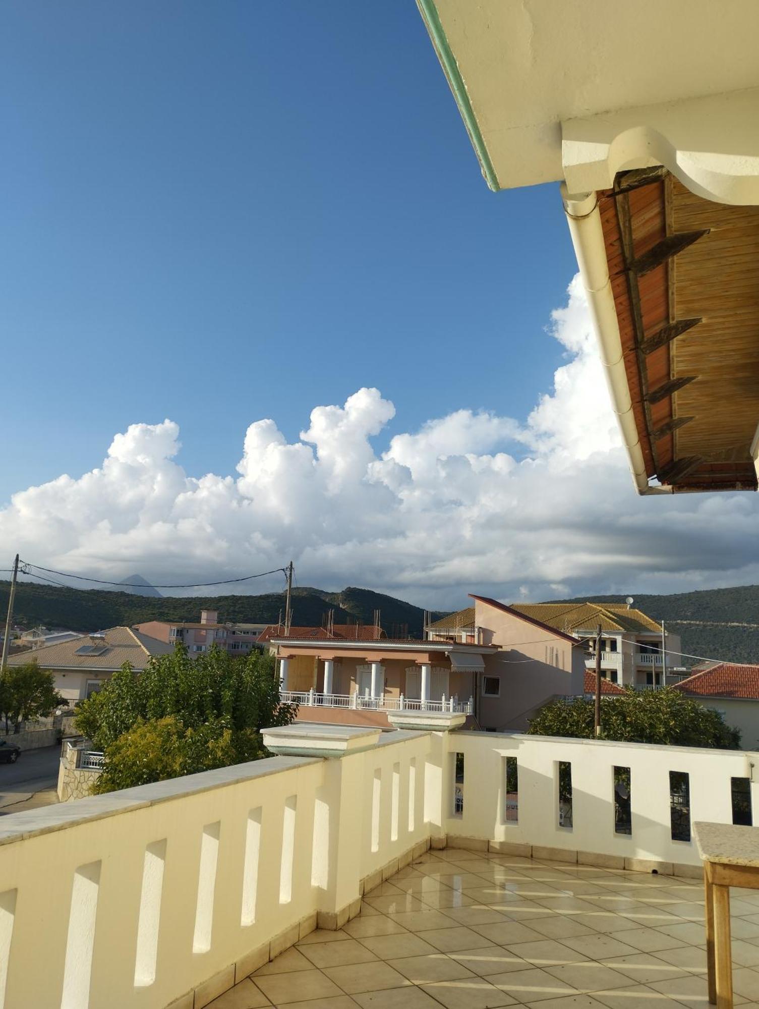 Splantza Apartment *