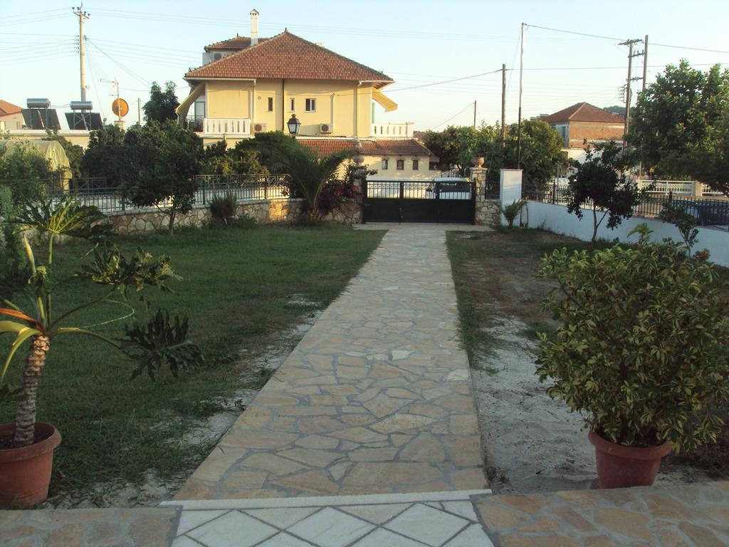Splantza * Ammoudia
